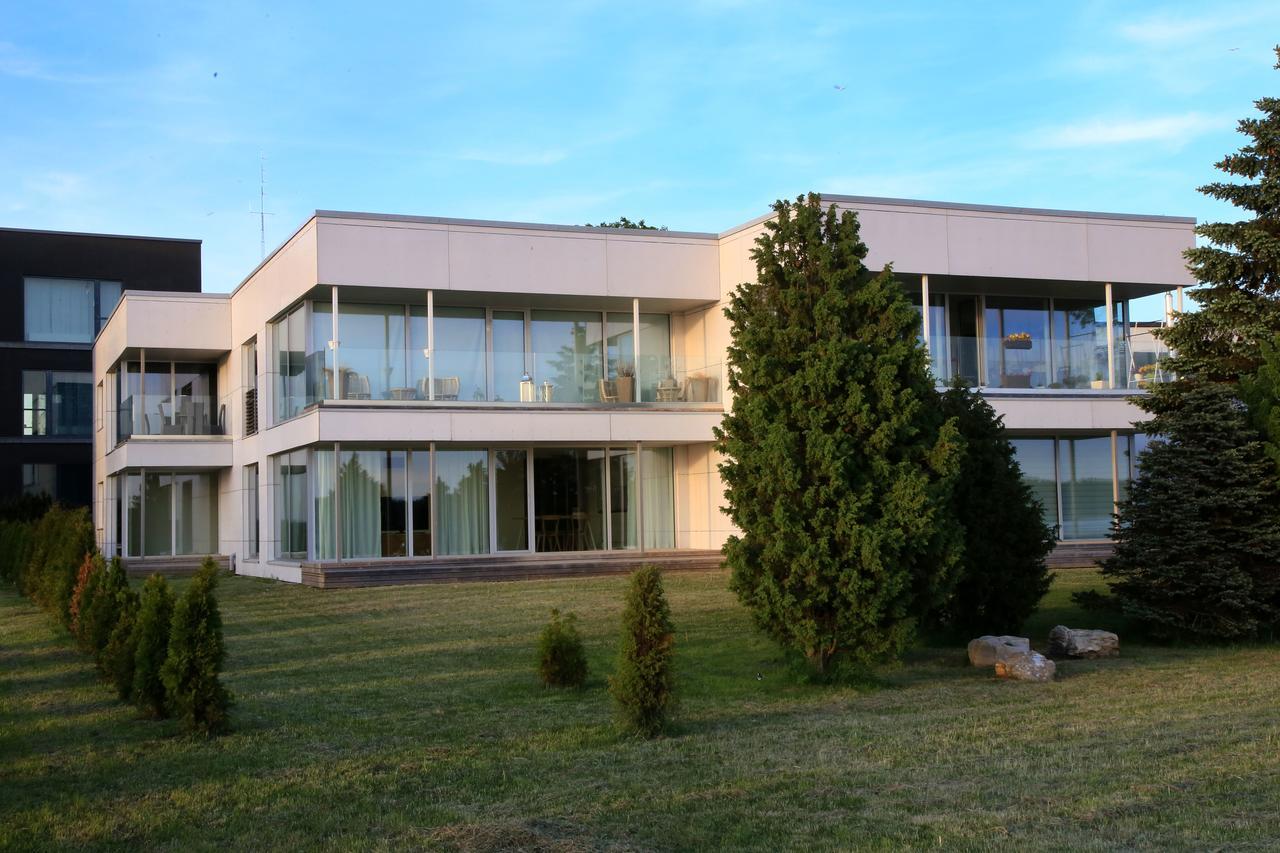 Liiva Seaside Apartment Haapsalu Extérieur photo
